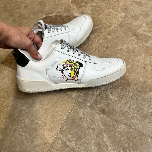 Versace sneakers . 100% authentic. - Picture 2 of 10